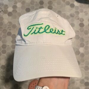 Titleist women’s golf hat